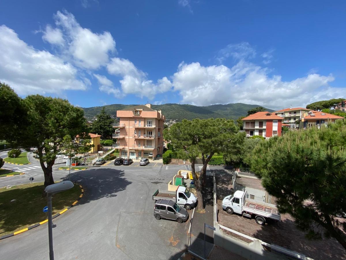 Hotel I Due Gabbiani Citr 9006 Marina dʼMarina dʼAndora Екстериор снимка